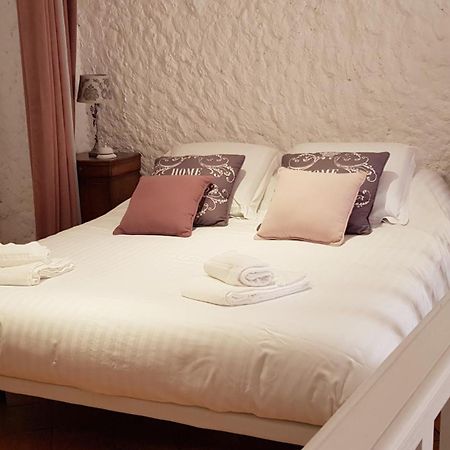 Les Chambres Du "Coup De Coeur De Sarlat" Bilik gambar