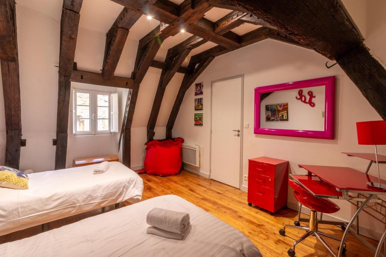 Les Chambres Du "Coup De Coeur De Sarlat" Luaran gambar