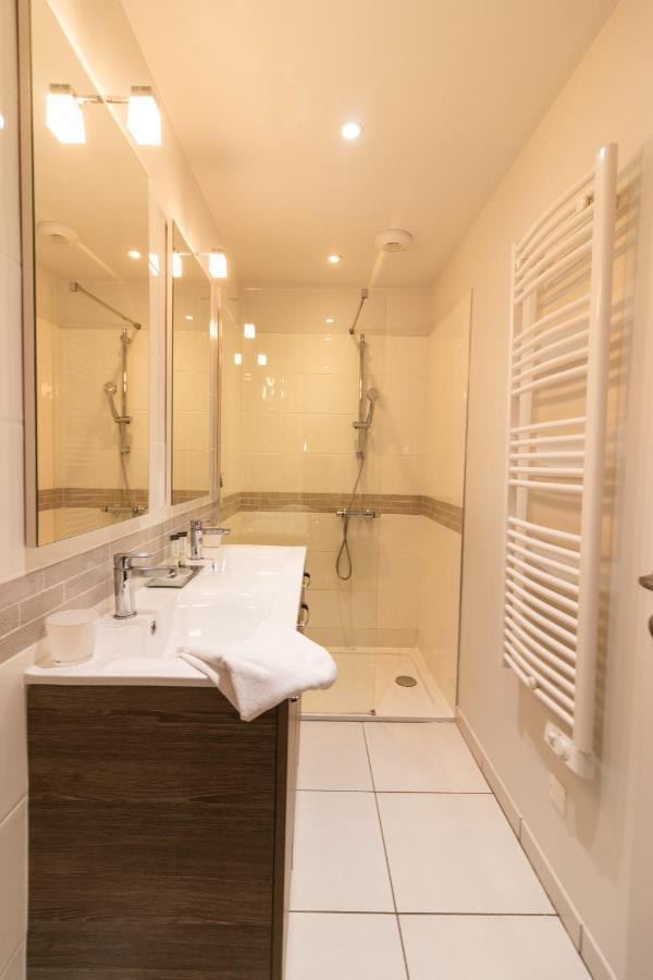 Les Chambres Du "Coup De Coeur De Sarlat" Bilik gambar
