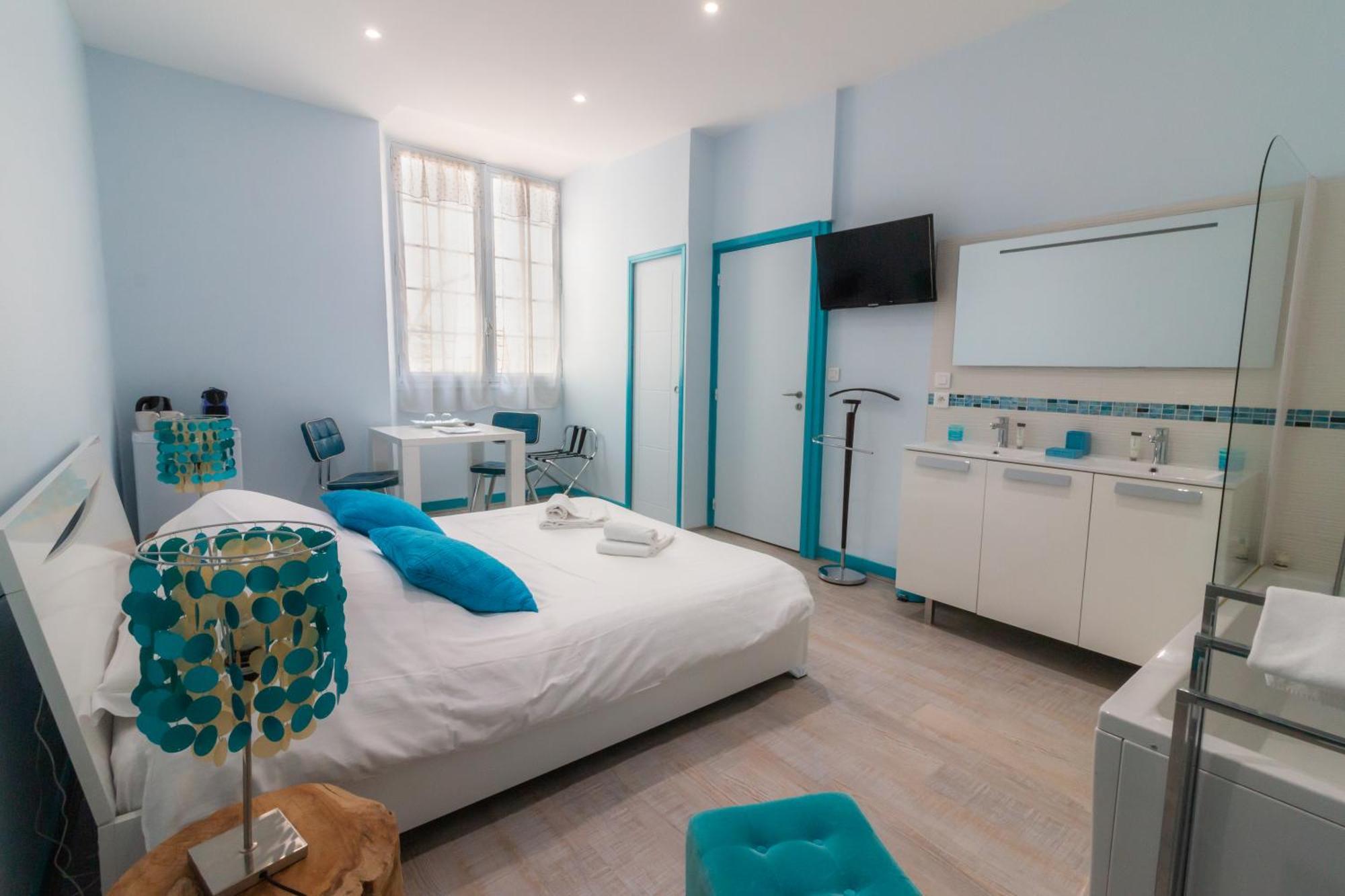 Les Chambres Du "Coup De Coeur De Sarlat" Bilik gambar